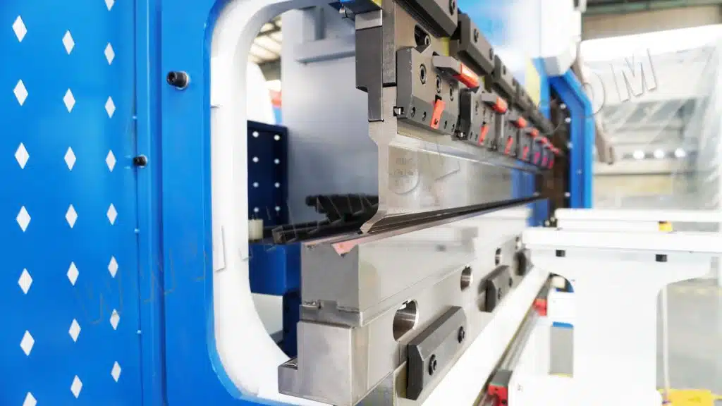 7 Points You Should Know When Using New Press Brake Guide 8 7 Points You Should Know When Using New Press Brake Guide