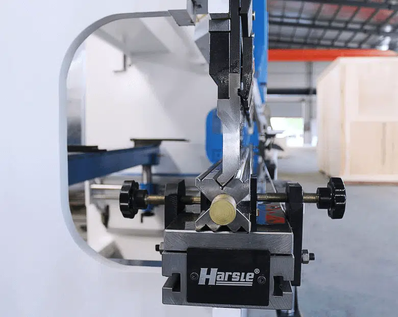 7 Quick Tips Regarding Press Brakes Tooling 3 7 Quick Tips Regarding Press Brakes Tooling