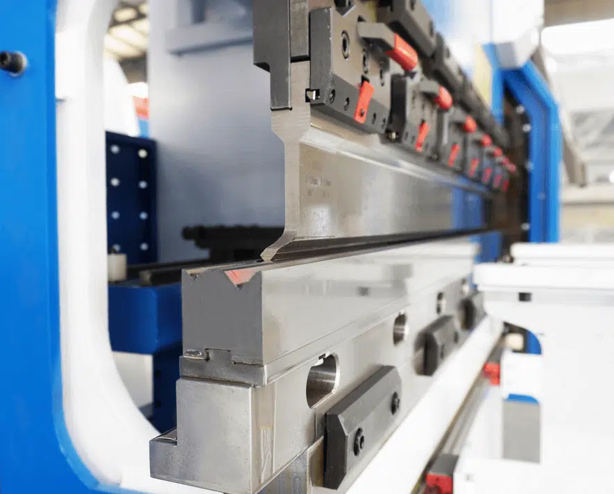 7 Quick Tips Regarding Press Brakes Tooling 4 7 Quick Tips Regarding Press Brakes Tooling