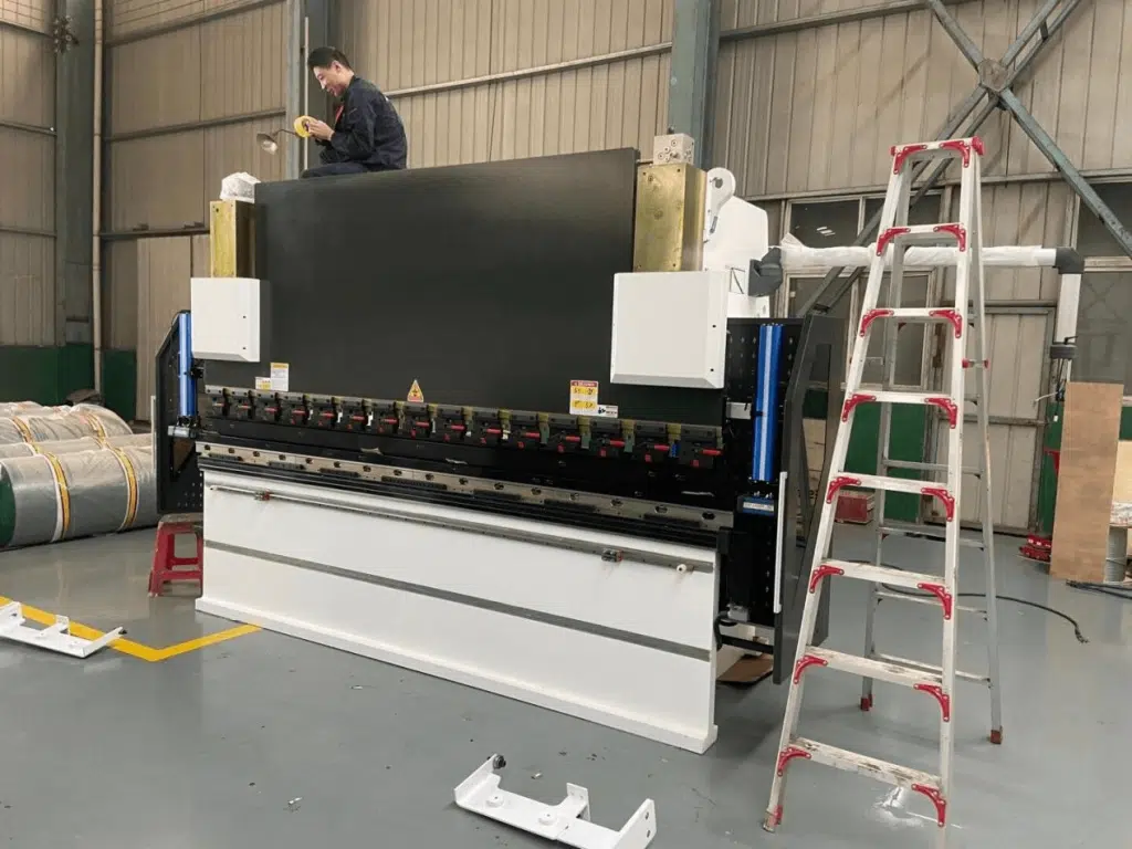 7 Knowledge Points You Should Know About CNC Press Brakes 4 Prensa dobladora DA69T