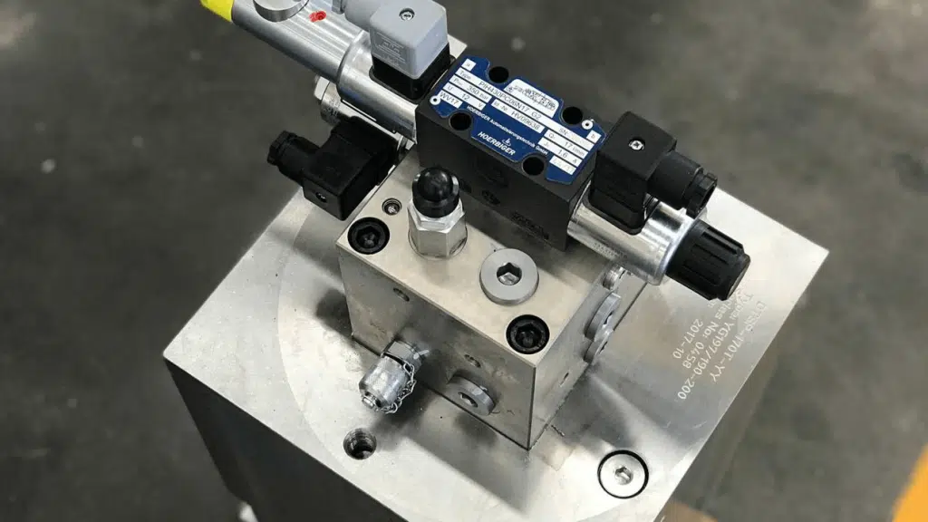 How to Deal With Press Brake Hydraulic Valve Pressure Failure ? 7 CNC Valve