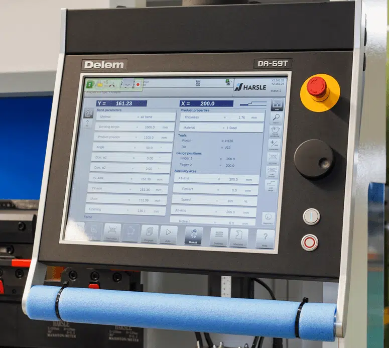 4 Things About Nice High Bending Accuracy 4 DA69T CNC Controller